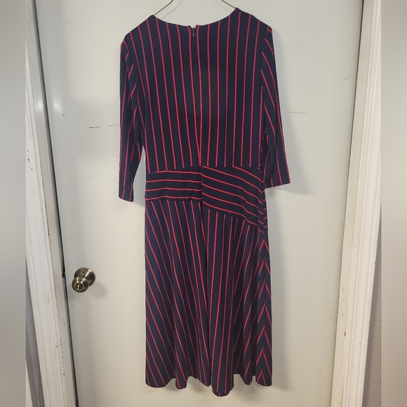 Lauren Ralph Lauren Dress - Picture 5 of 10